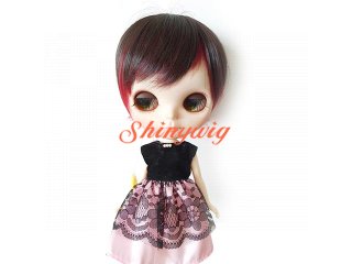 レイヤーありインナーカラーショートドールウィッグ